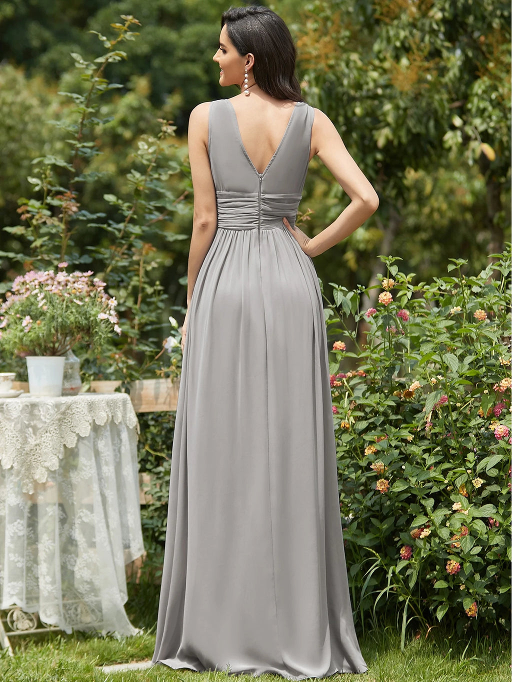 Elegant Chiffon V-Neck Sleeveless Ruched Long Black Bridesmaid Dress, Suitable For Spring/Summer Wedding - image 20