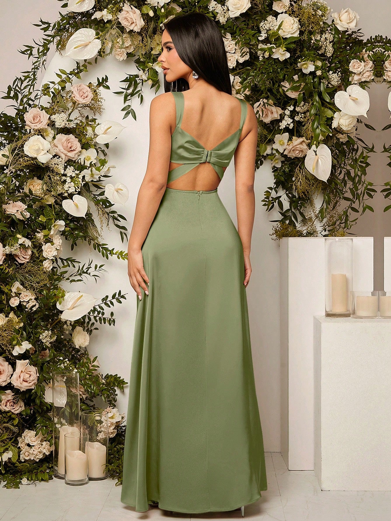 Belle Elegant Chic Sexy Minimalist Solid Color Pleated Hollow-Out Backless High Slit Hem Bustier Bust - image 2
