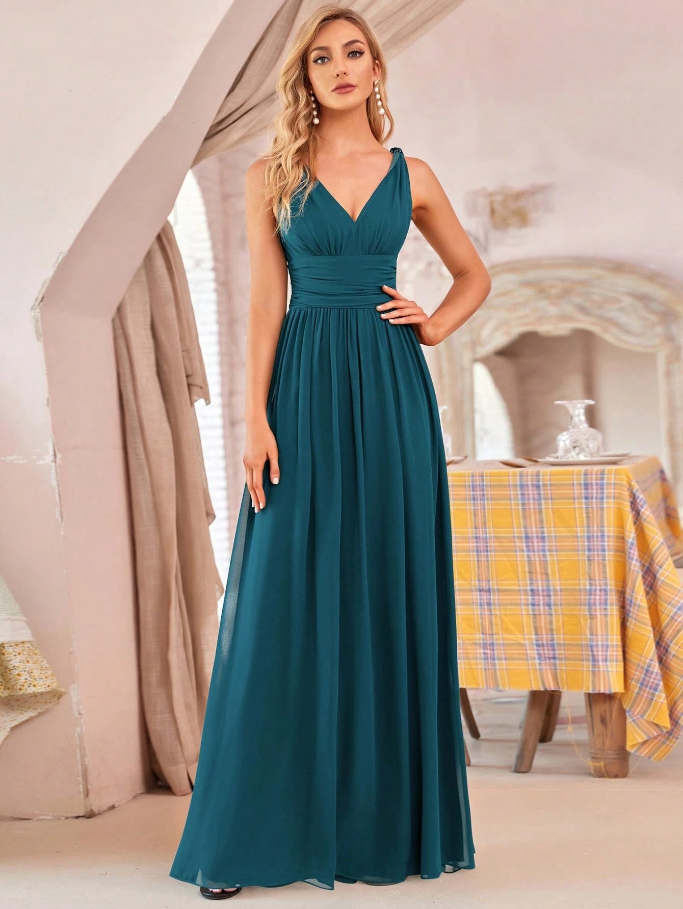 Elegant Chiffon V-Neck Sleeveless Ruched Long Black Bridesmaid Dress, Suitable For Spring/Summer Wedding - image 15