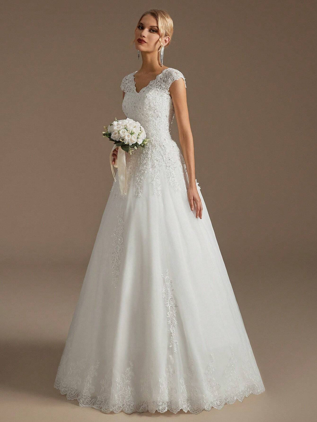 Elegant V-Neck A-Line Applique Handmade Beaded Wedding Dress For Bride Spring - image 3