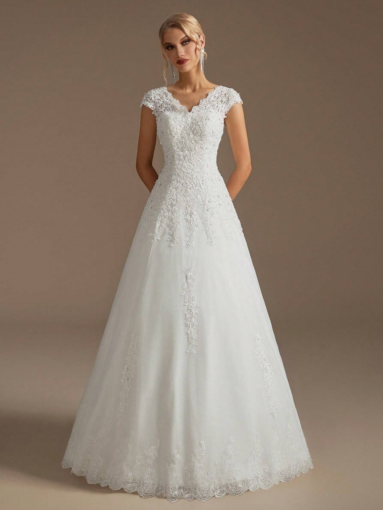 Elegant V-Neck A-Line Applique Handmade Beaded Wedding Dress For Bride Spring - image 4