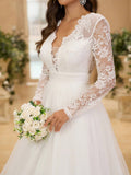Glamrae Elegant White Summer Wedding Dress,V-Neck Long Sleeve French Lace & Tulle Backless Bridal