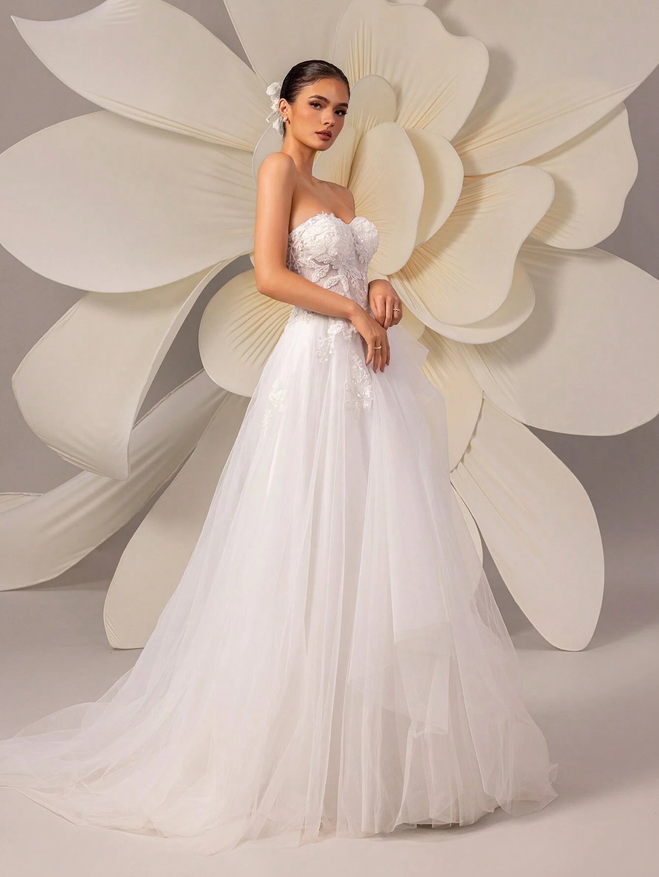HEARBOBO Sexy Sleeveless Wedding Dress, Featuring Strapless Neckline, Long Tulle Skirt And Delicate Applique - image 5