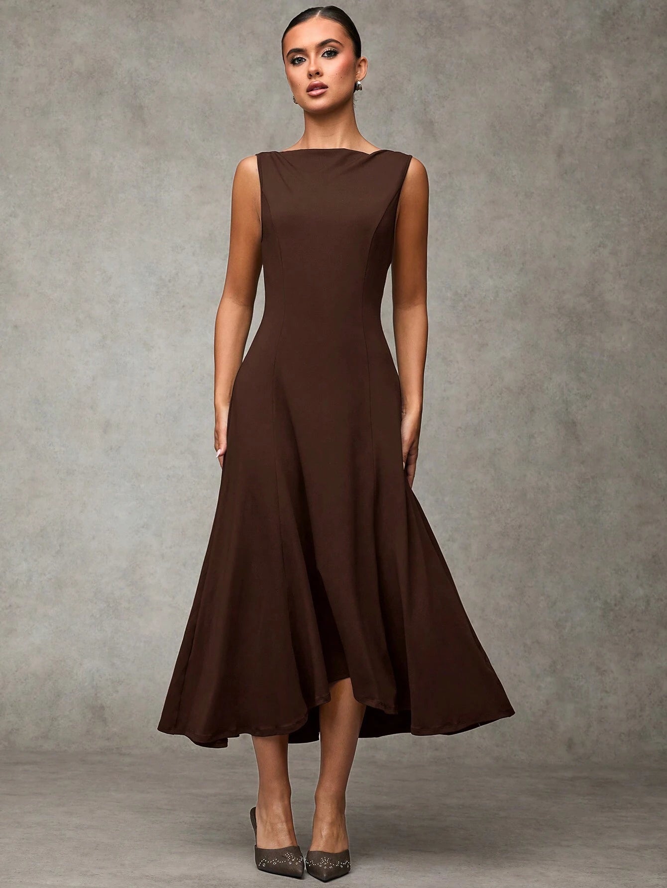 BAE Women's Solid Color Round Neck Sleeveless Elegant Summer Dress