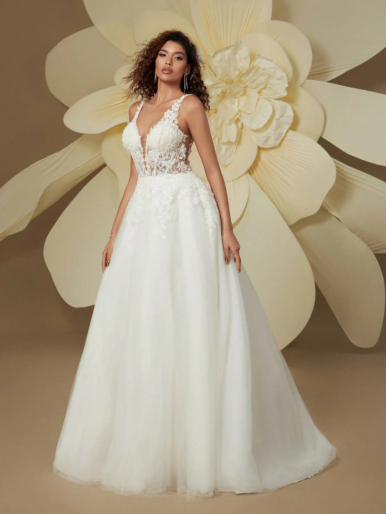 HEARBOBO Elegant V-Neck Backless Luxury 3D Floral Embroidery Wedding Dress White - image 8