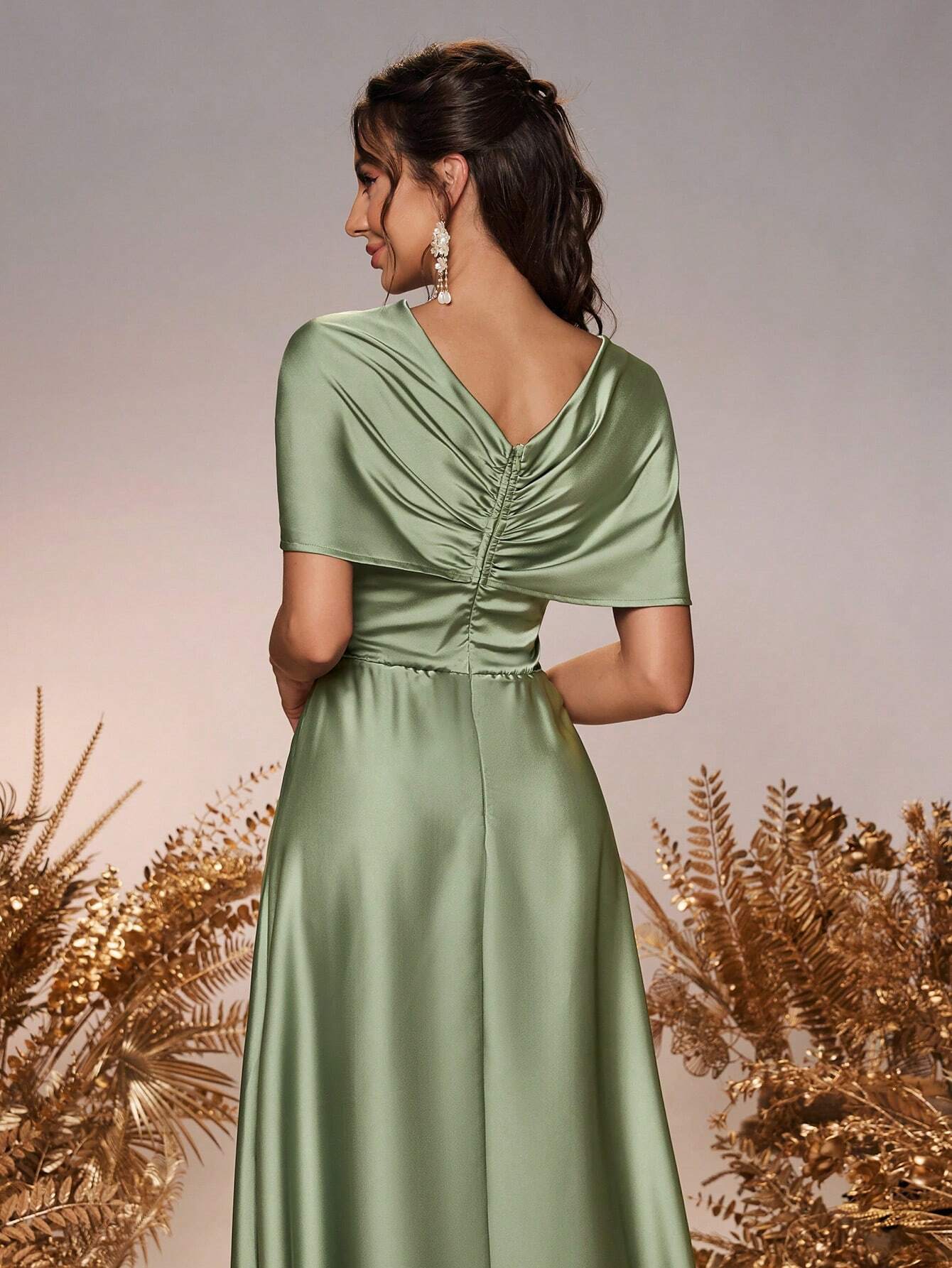 Belle Elegant And Romantic Green Satin Asymmetrical Neck Twisted Asymmetric Shawl Bow A-Line Hem Dress - image 4