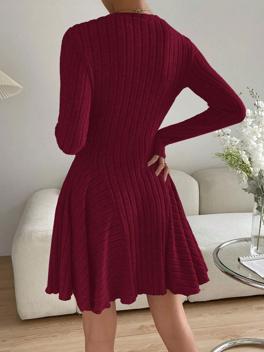 Essnce Valentine's Day Women's Solid Round Neck Ribbed Long Sleeve