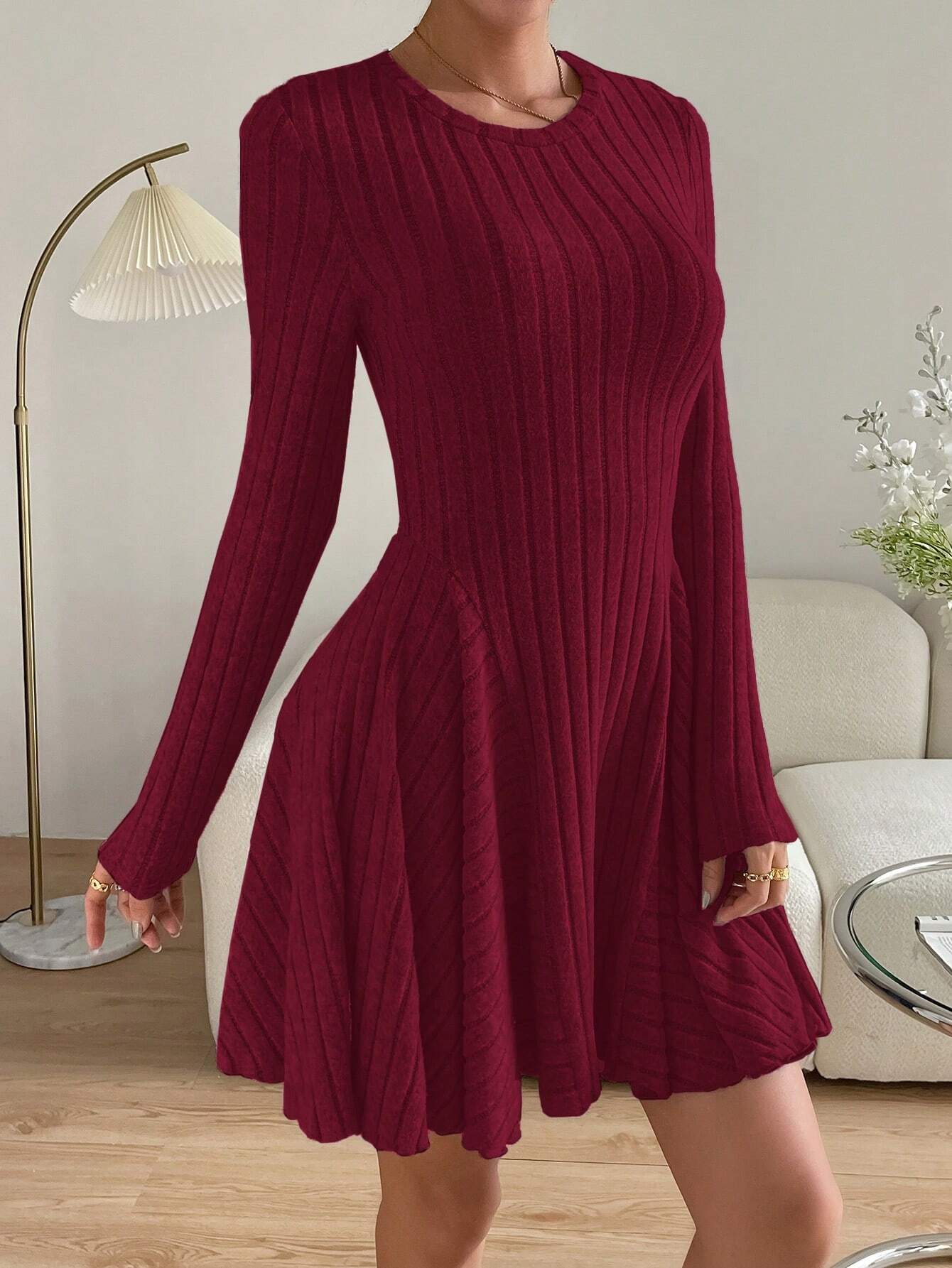 Essnce Valentine's Day Women's Solid Round Neck Ribbed Long Sleeve