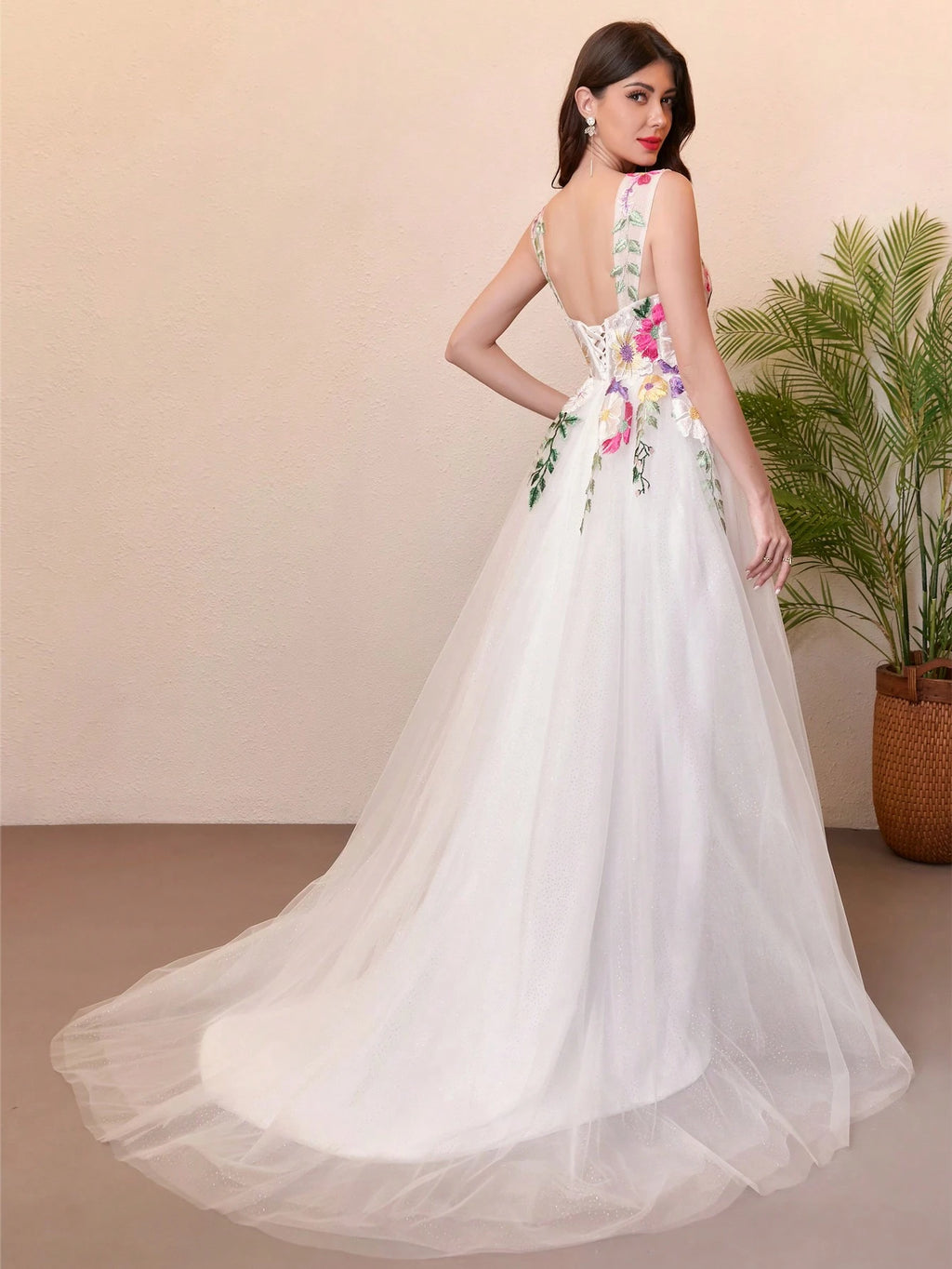2026 New Bride Floral Wedding Dress, Princess Sweetheart Neckline Wedding Gown, Lace Trailing Graduation - image 2