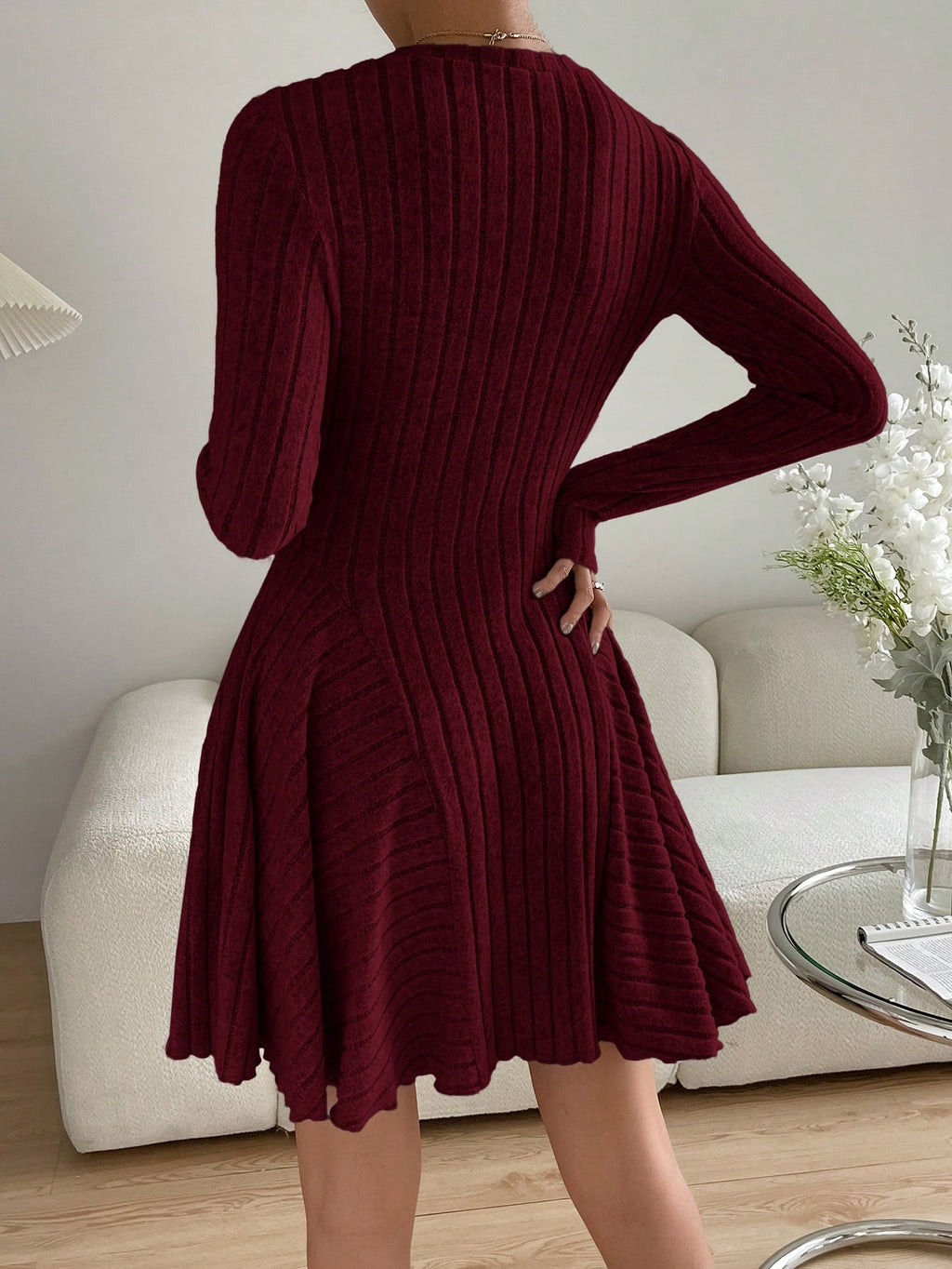 Essnce Valentine's Day Women's Solid Round Neck Ribbed Long Sleeve