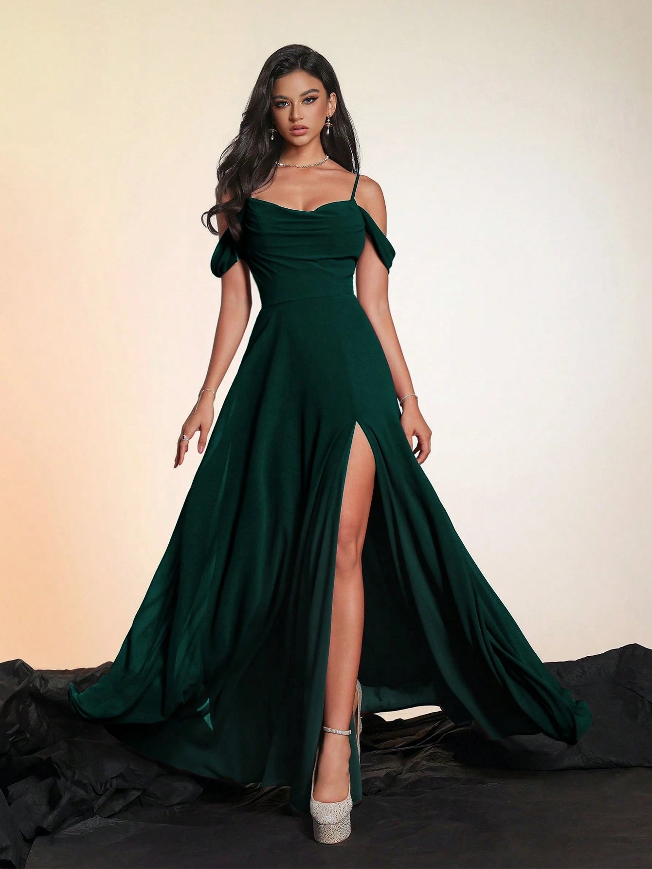 Women's Solid Color Long High-End Formal Evening Gown, Elegant
