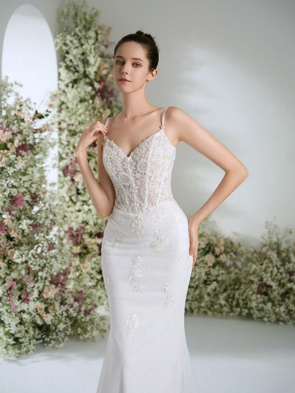 Spaghetti Strap Heart Neckline Lace Sequin Flowing Elegant Luxurious Romantic Trailing High-End Custom - image 6