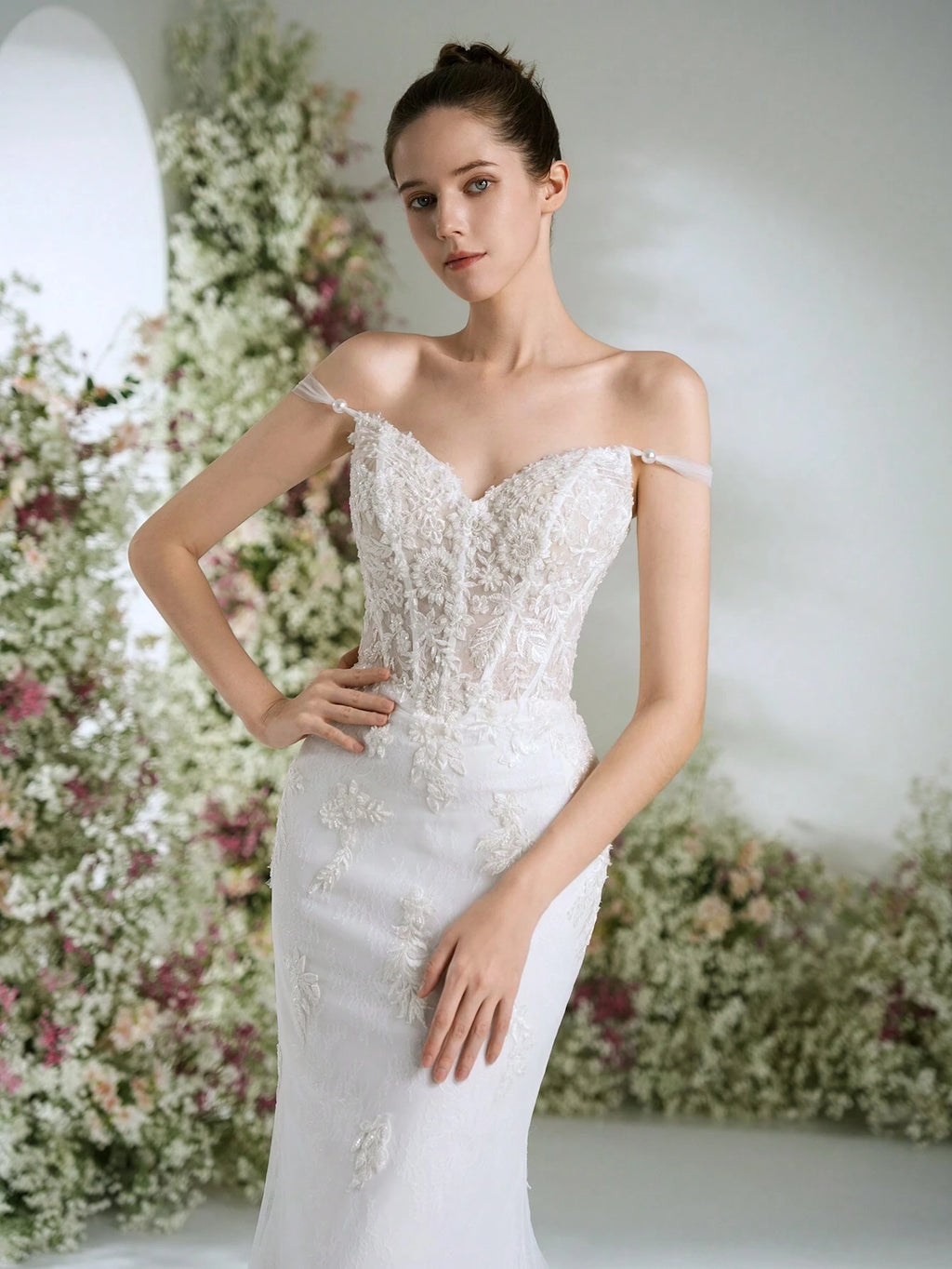 Spaghetti Strap Heart Neckline Lace Sequin Flowing Elegant Luxurious Romantic Trailing High-End Custom - image 2