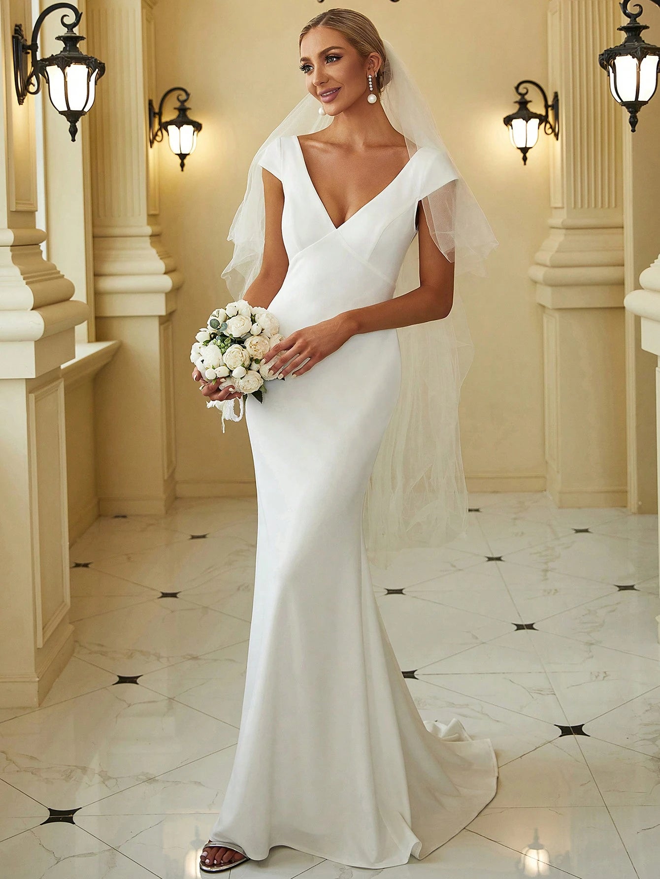 EVERPRETTY Sexy & Elegant Minimalist V-Neck Backless Lace Patchwork Backless Wedding Dress, White Formal - image 2