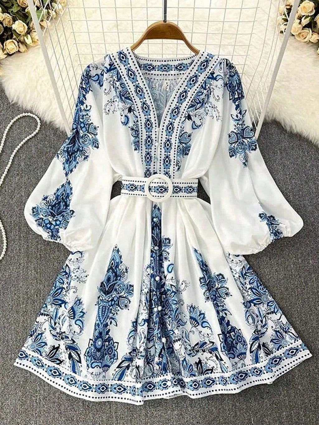 Floral Print Lantern Sleeve Button-Front Dress, Boho Style, Long-Sleeved Short Floral Slim-Fitting Skirt For