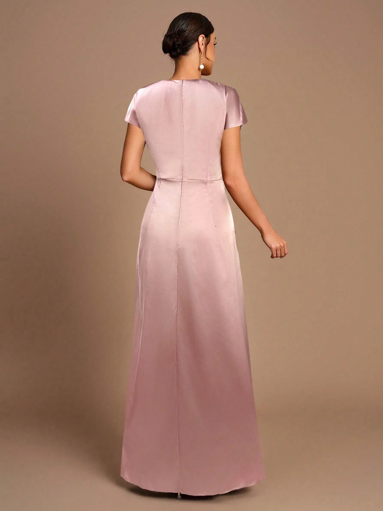 Belle Elegant Romantic Dignified Brown Satin Pleated Sleeveless A-Hem Side Slit Bridesmaid Dress - image 16