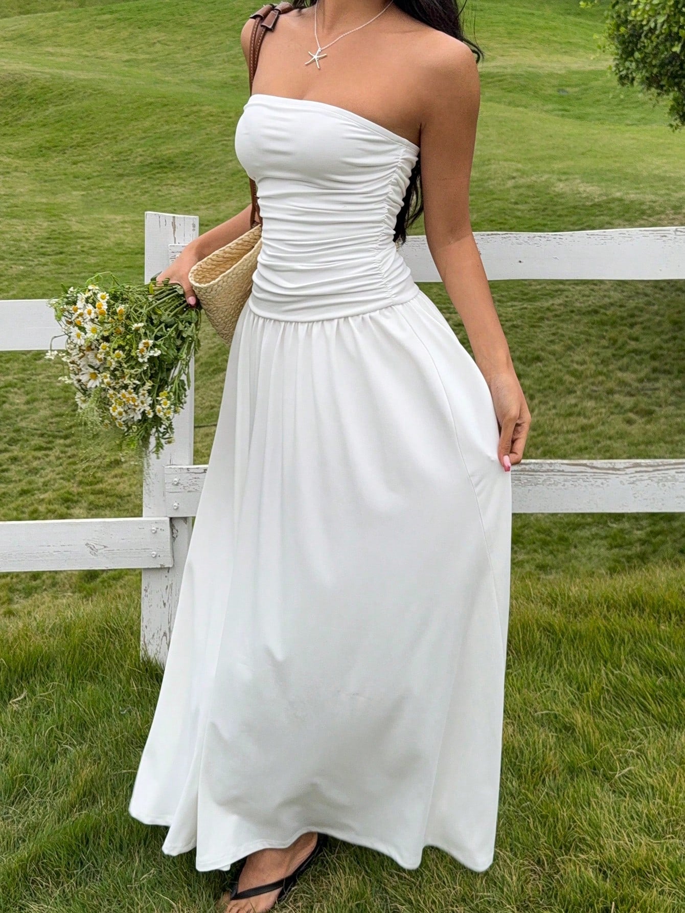 EZwear Women's Long Solid Color Dress, Minimalist & Fashionable,