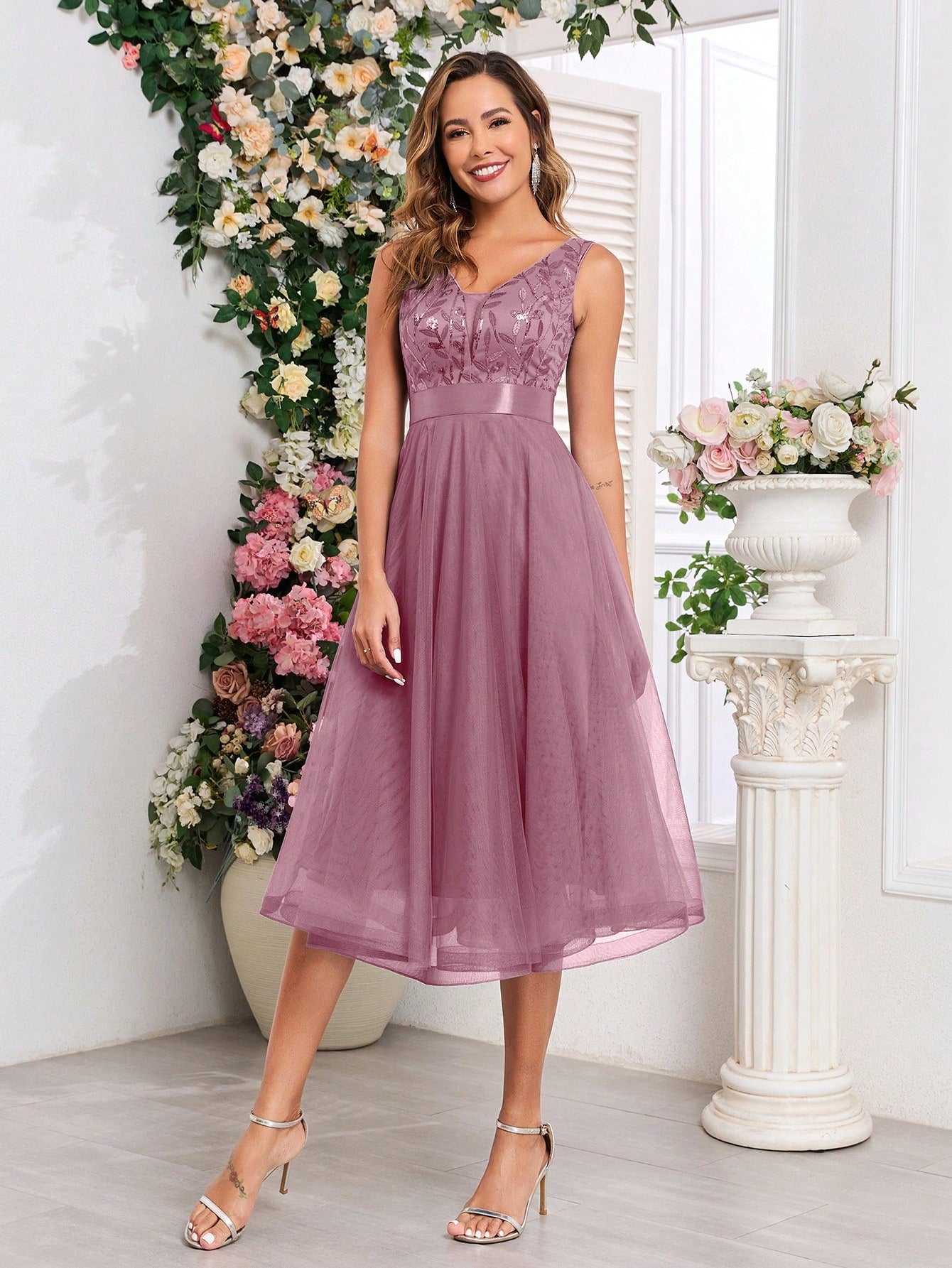 XUCTHHC Elegant V-Neck Sleeveless Sequin Embroidery & Mesh A-Line Bridesmaid Dress Wedding - image 10