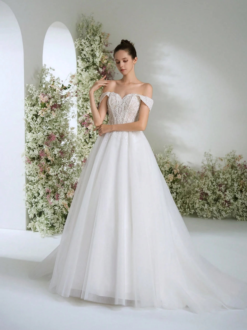 Gorgeous Noble Off The Shoulder Florence White Lace Applique Long Dresses For Women, Extra-Large A-Line Puff