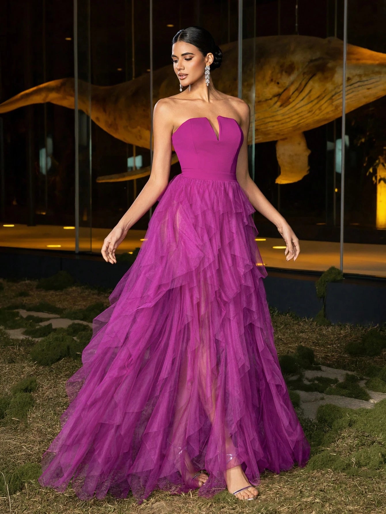 Elegant Strapless Notched Neckline Gown With Multi-Layered Tulle Skirt & Ultra-High Slit For Galas, Weddings, - image 7