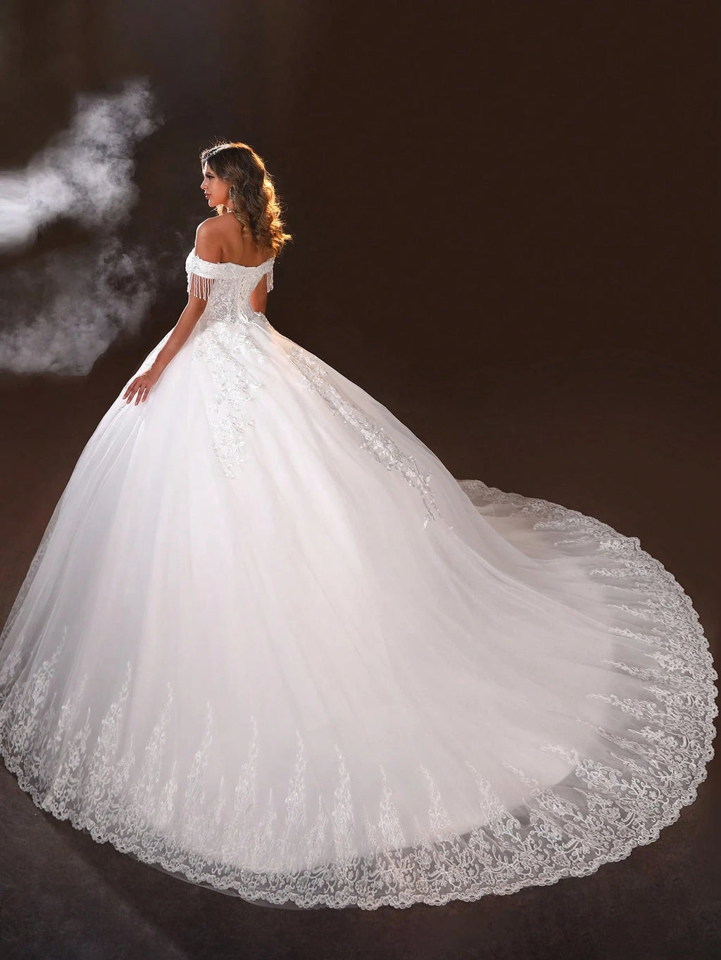 Elegant Princess-Style Wedding Dress With Hand-Beaded Applique Embroidery - image 5
