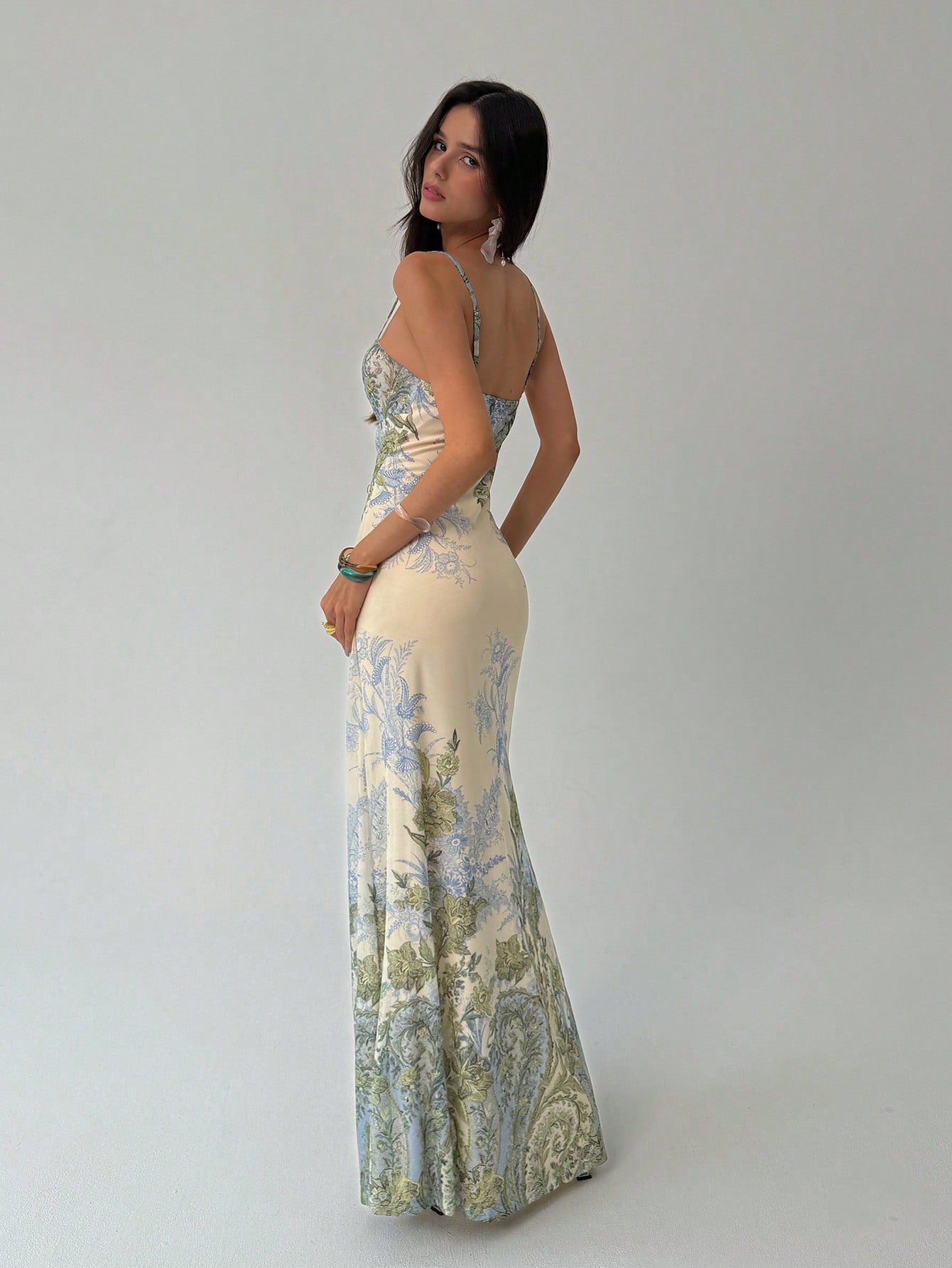 Aloruh Women's Blue Floral Summer Elegant Holiday Vacation Maxi Dress Spaghetti Strap Graduation Teacher - image 9
