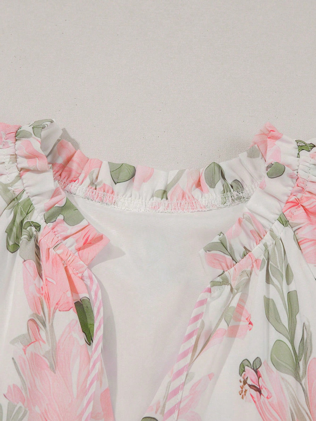 Acelitt Summer Light Blue Floral Contrast Edge Layered Short Sleeve