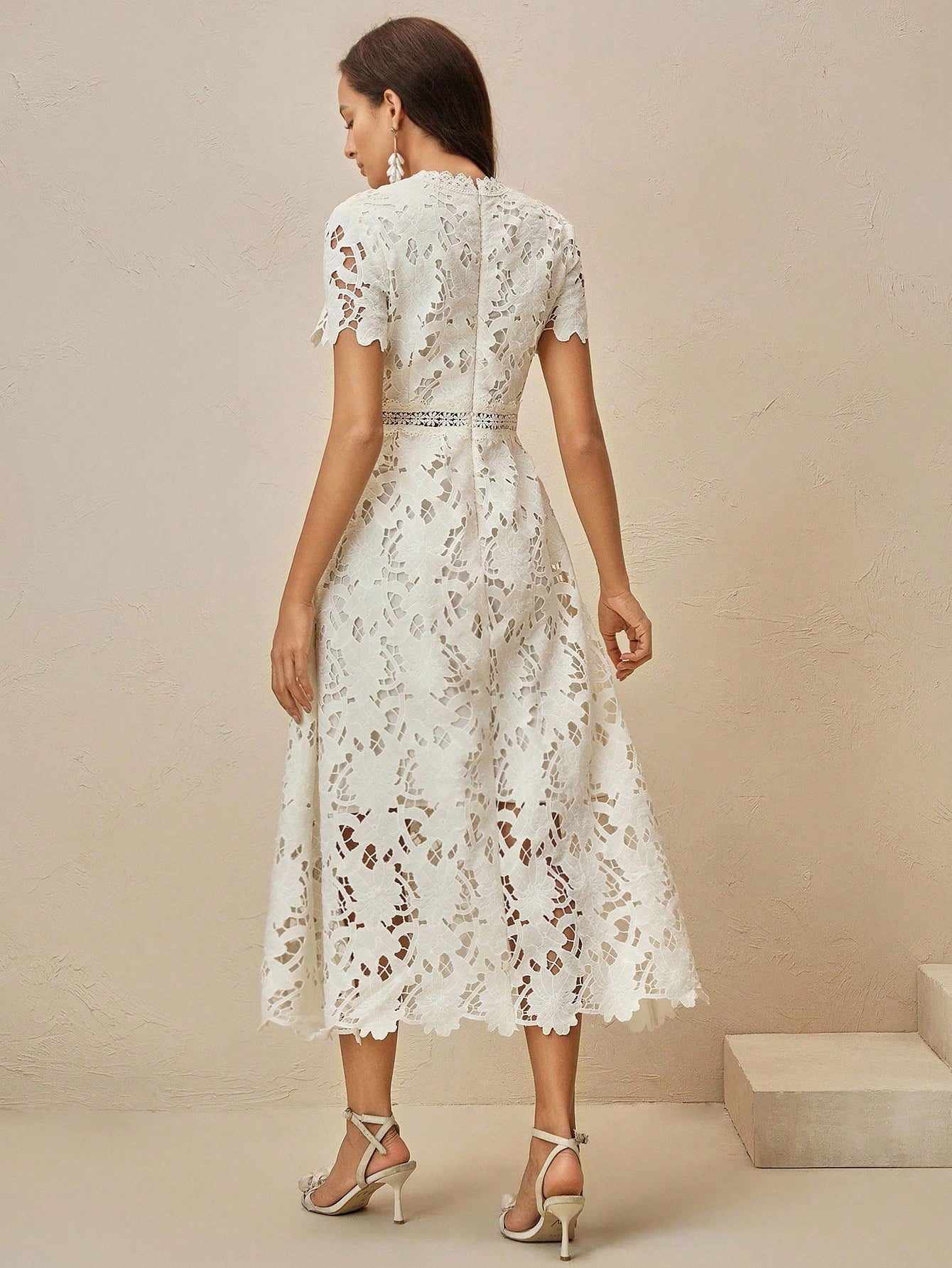 Anewsta Women's Elegant French Style Hollow Lace Embroidery Waist