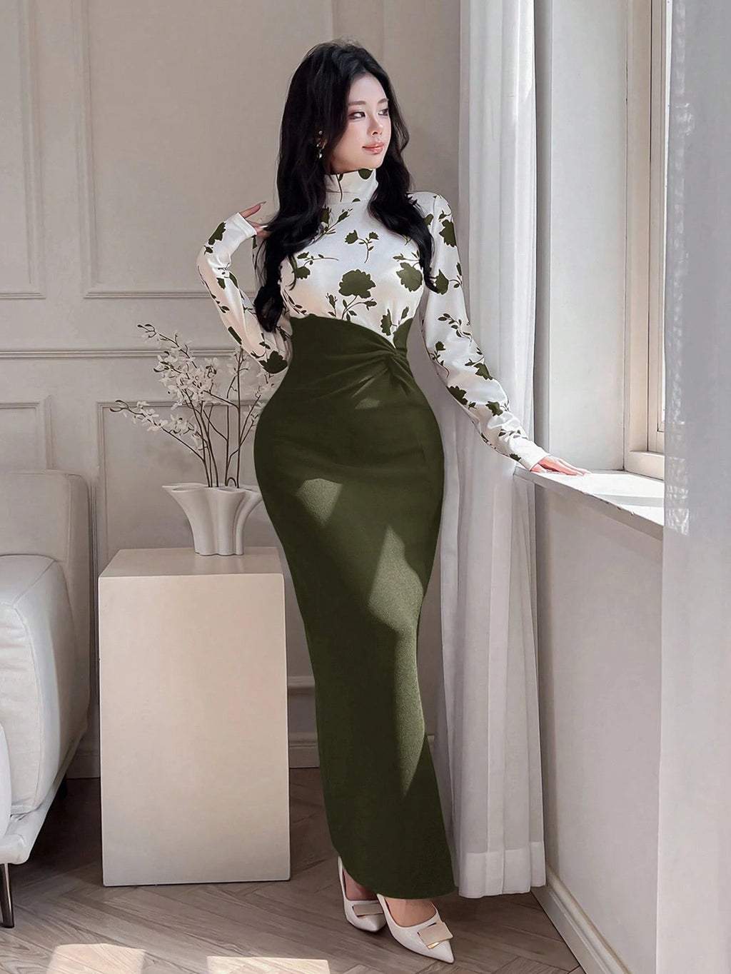 Feyla Elegant Slim-Fit Women Long Dress, Minimalist & Fashionable For