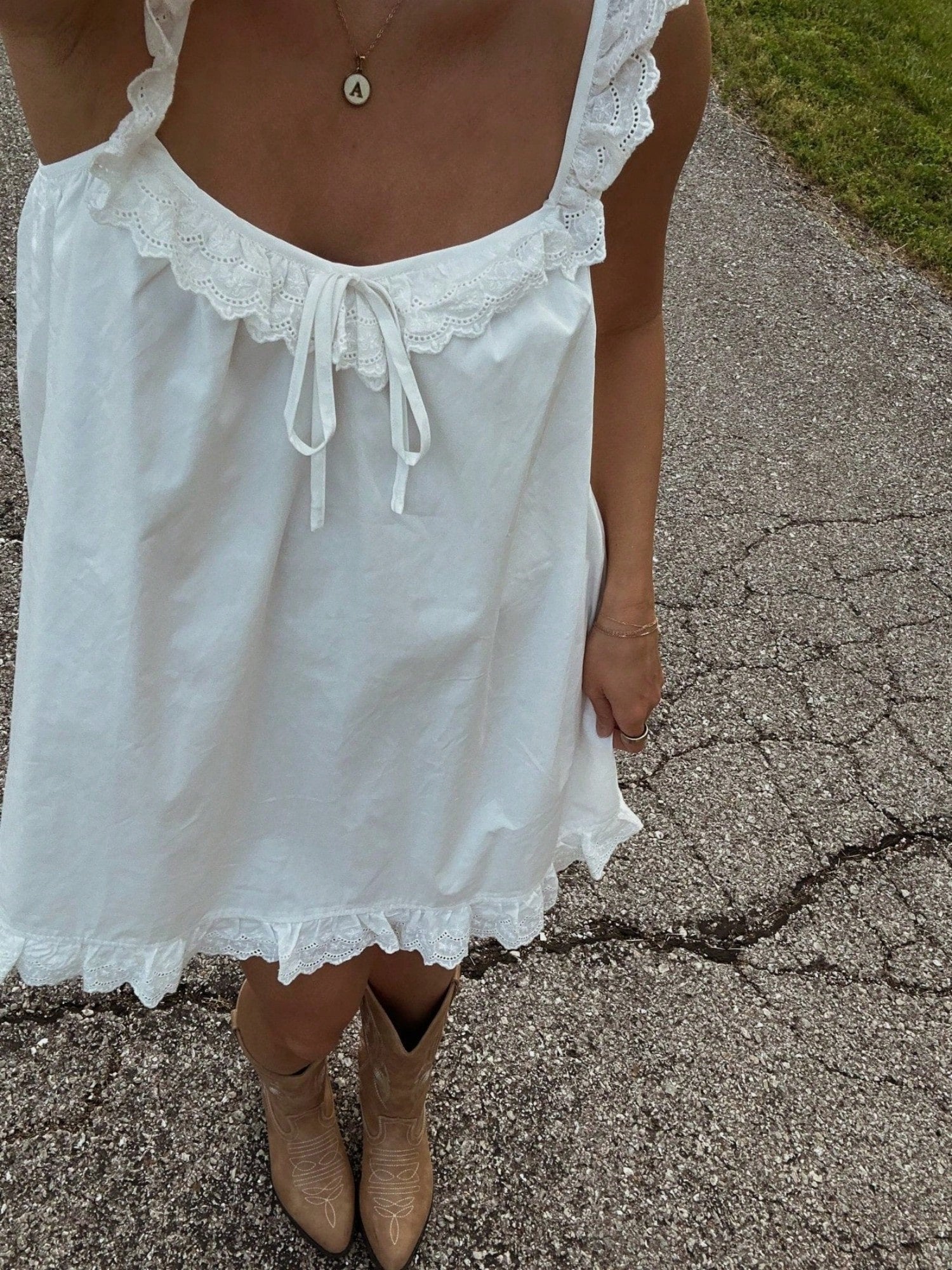 Women's Boho Cottagecore Eyelet Lace Trim Babydoll Mini Dress