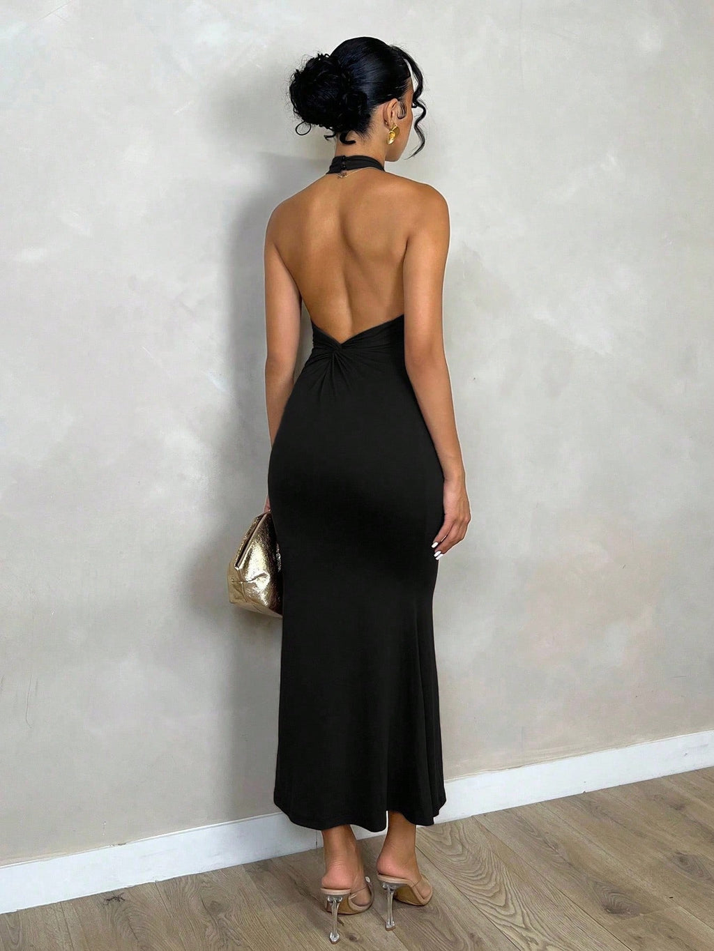 Glamine Women's White Floral Halterneck Back-Twist Backless Slim Fit Bodycon Maxi Dress,Elegant Seductive - image 17