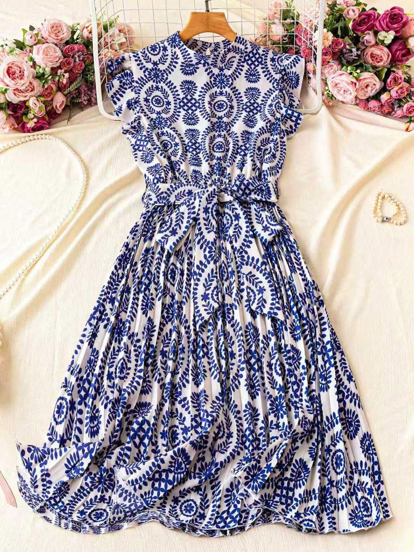 Franclia Leopard Print Ruched Waist Stand Collar Vacation Dress