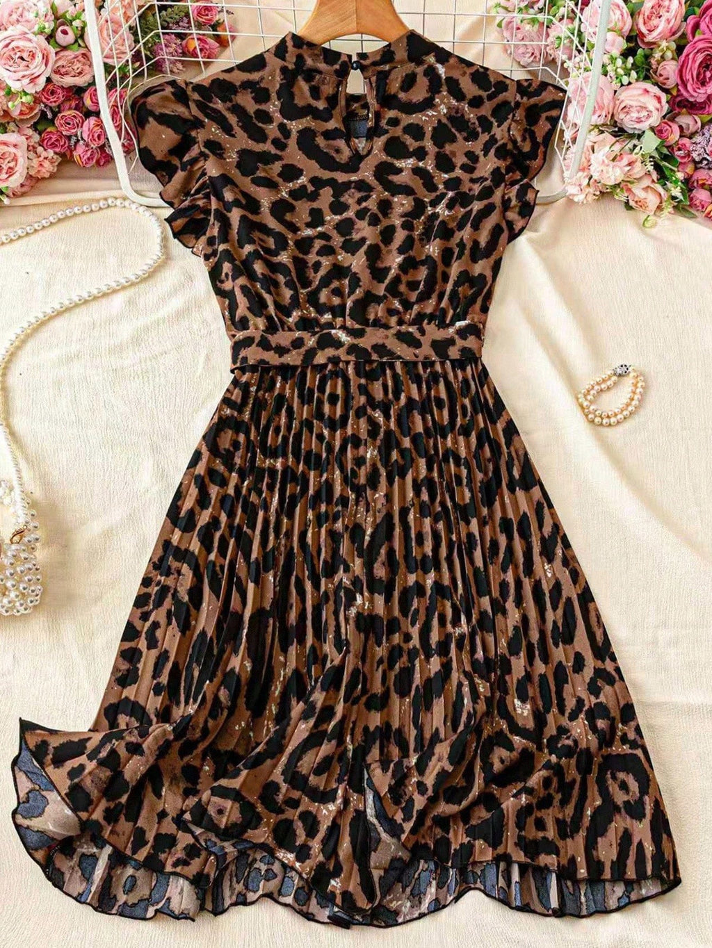 Franclia Leopard Print Ruched Waist Stand Collar Vacation Dress
