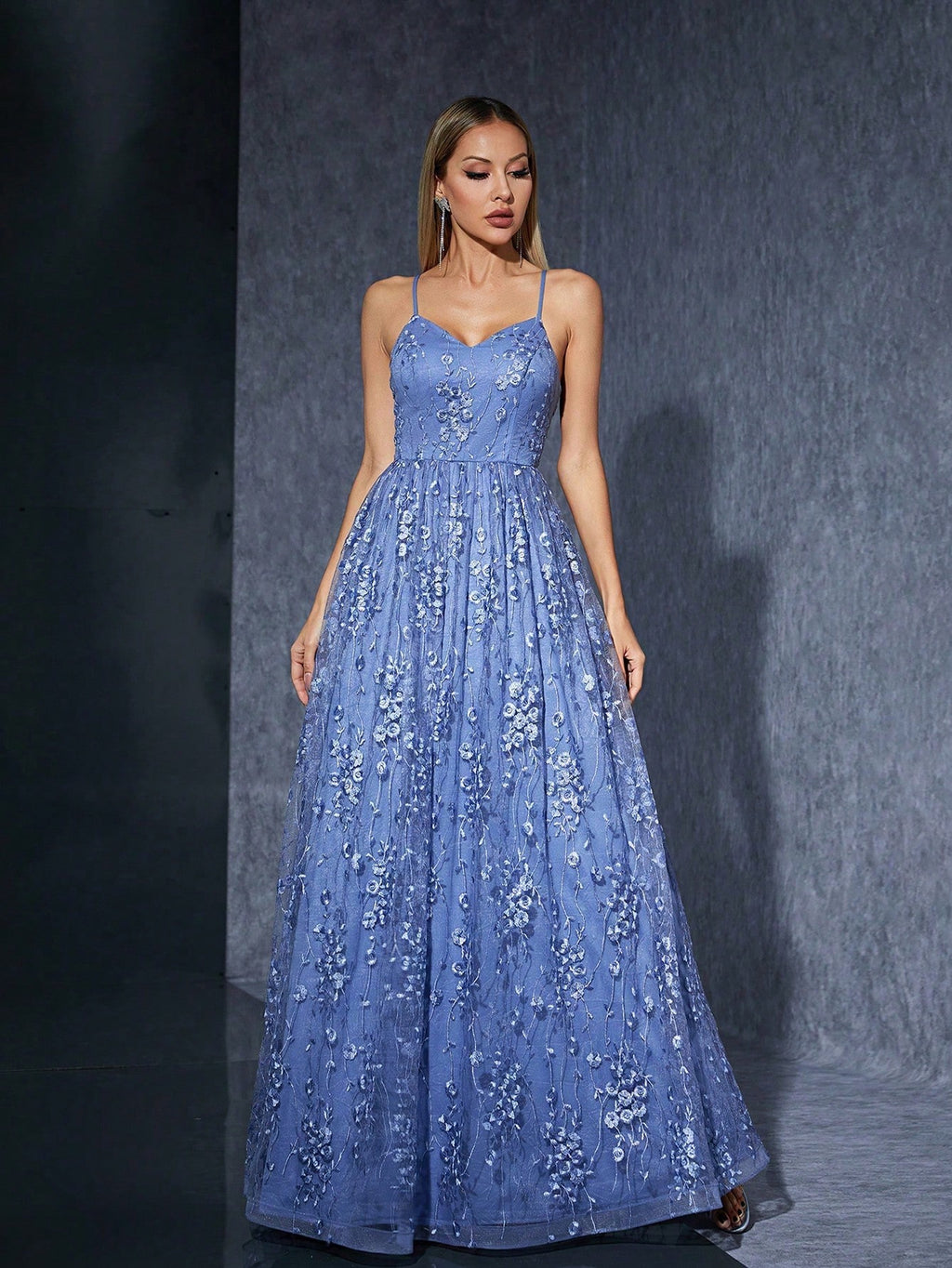 Elegant Spaghetti Strap Embroidered Lace Bridesmaid Maxi Dress - image 3