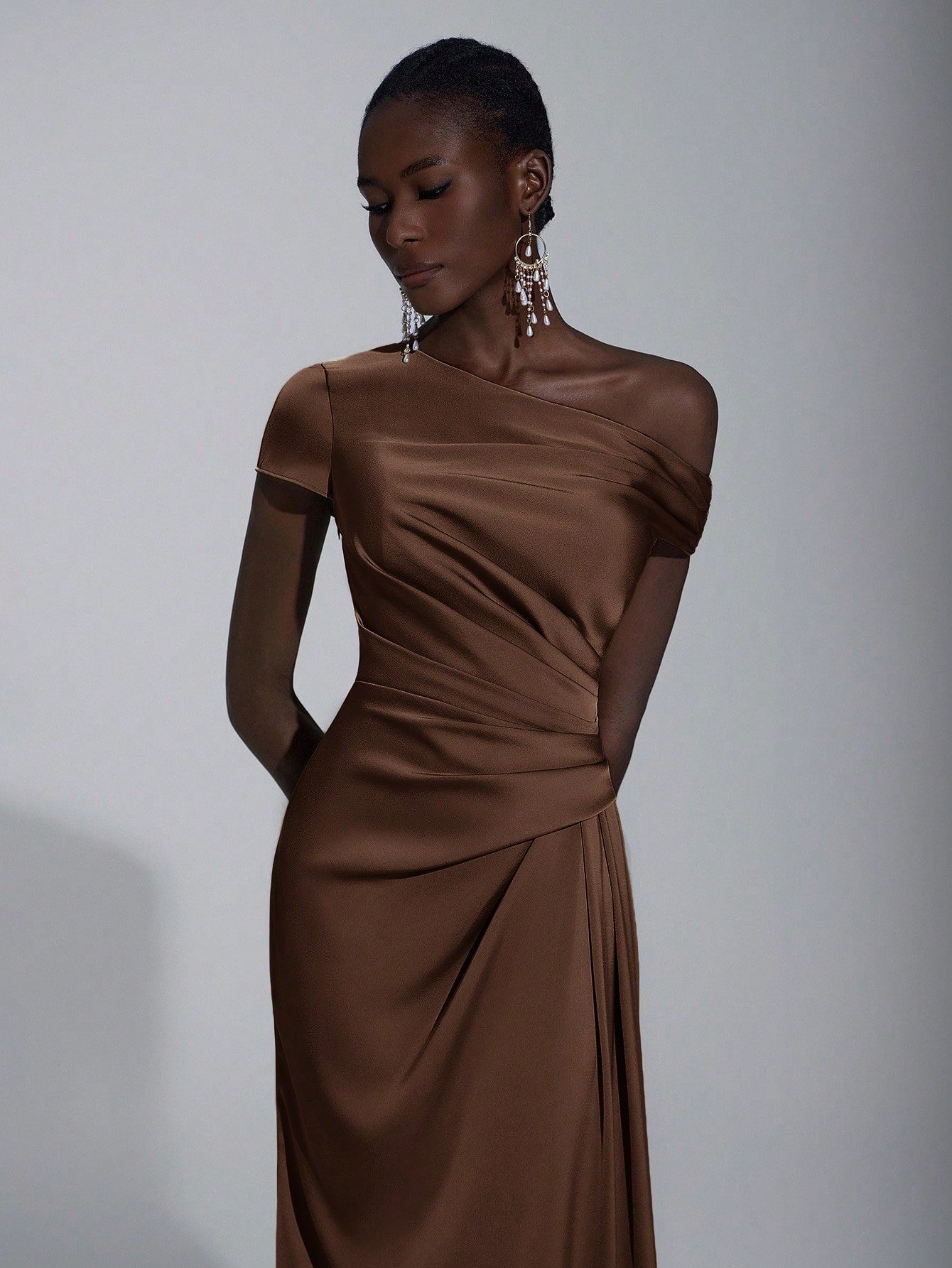 Elitara Elegant Luxurious Satin Ruched Off Shoulder Mermaid Dress,
