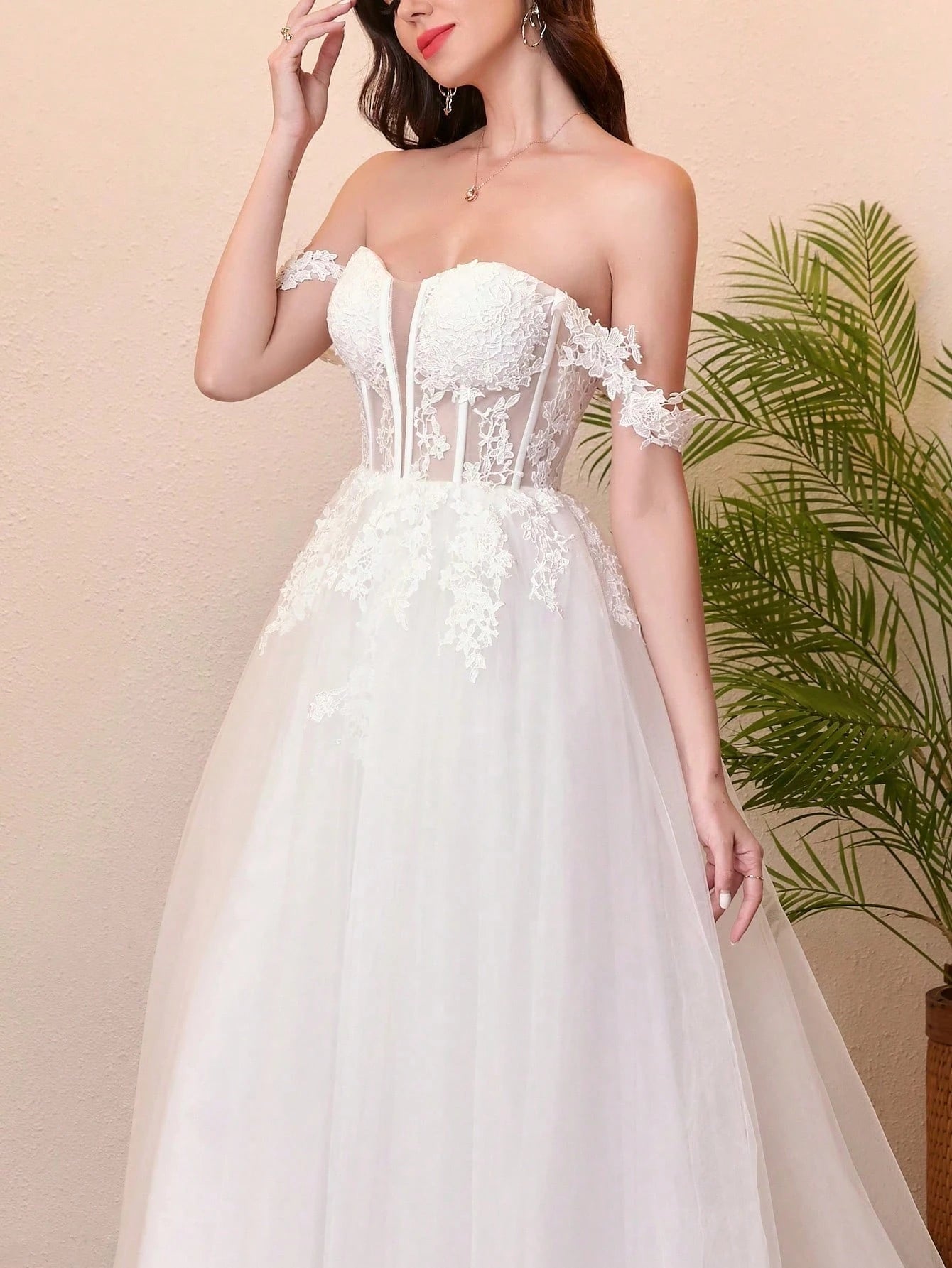 Sweetheart Neckline Trailing Sheer Lace Wedding Dress, Elegant Sleeveless Deep V-Neck Tie Waist Wedding Gown - image 6