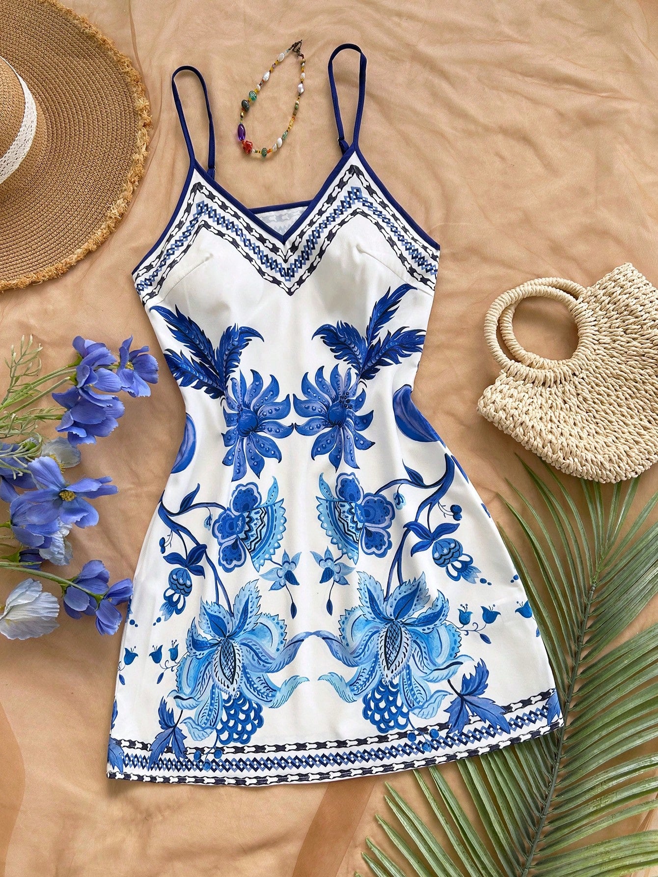 Soleia White And Blue Floral Summer Boho Holiday Vacation Holiday
