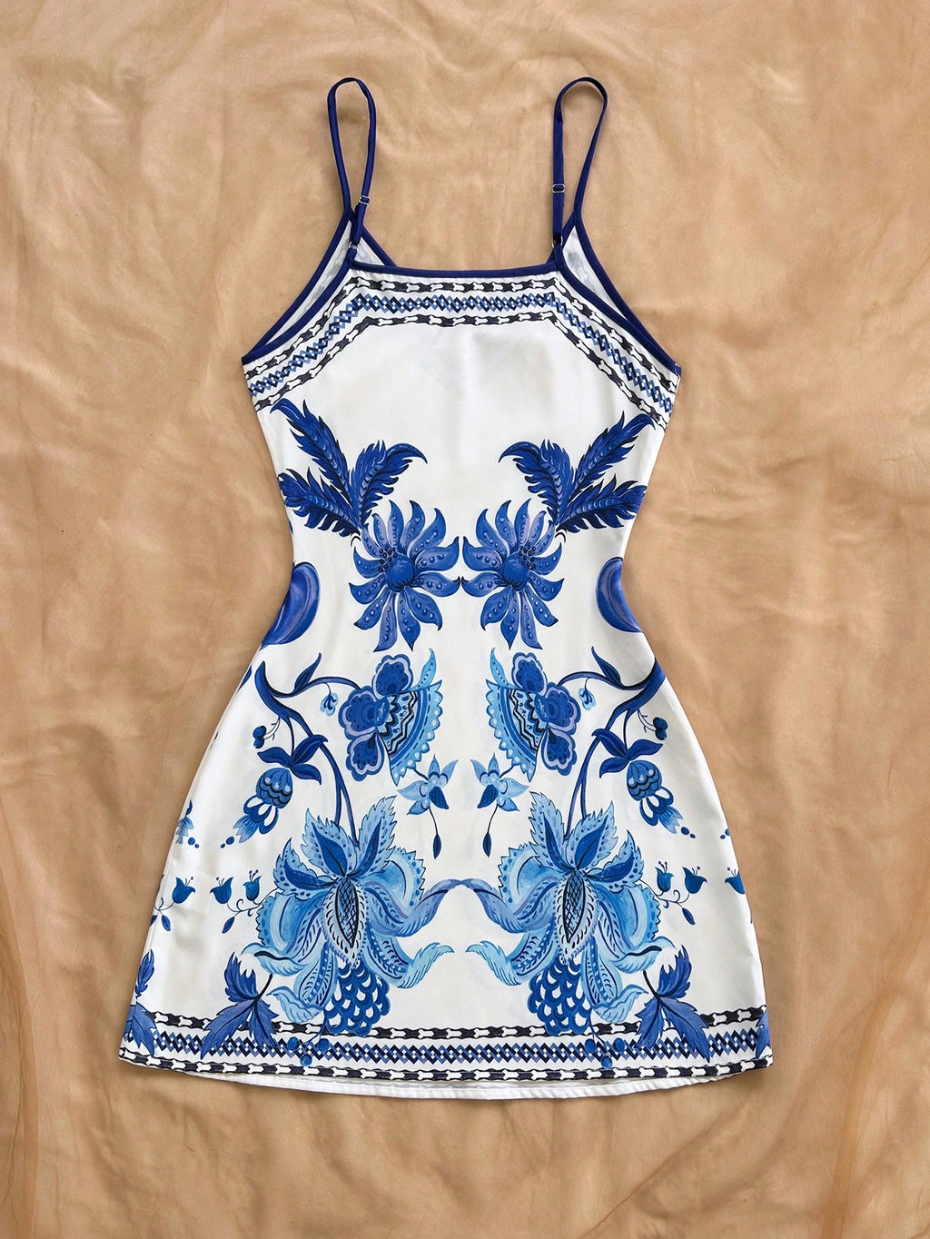 Soleia White And Blue Floral Summer Boho Holiday Vacation Holiday