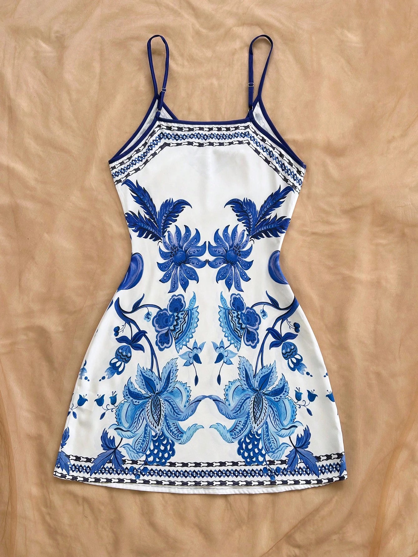 Soleia White And Blue Floral Summer Boho Holiday Vacation Holiday