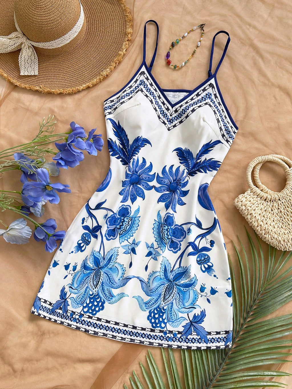 Soleia White And Blue Floral Summer Boho Holiday Vacation Holiday