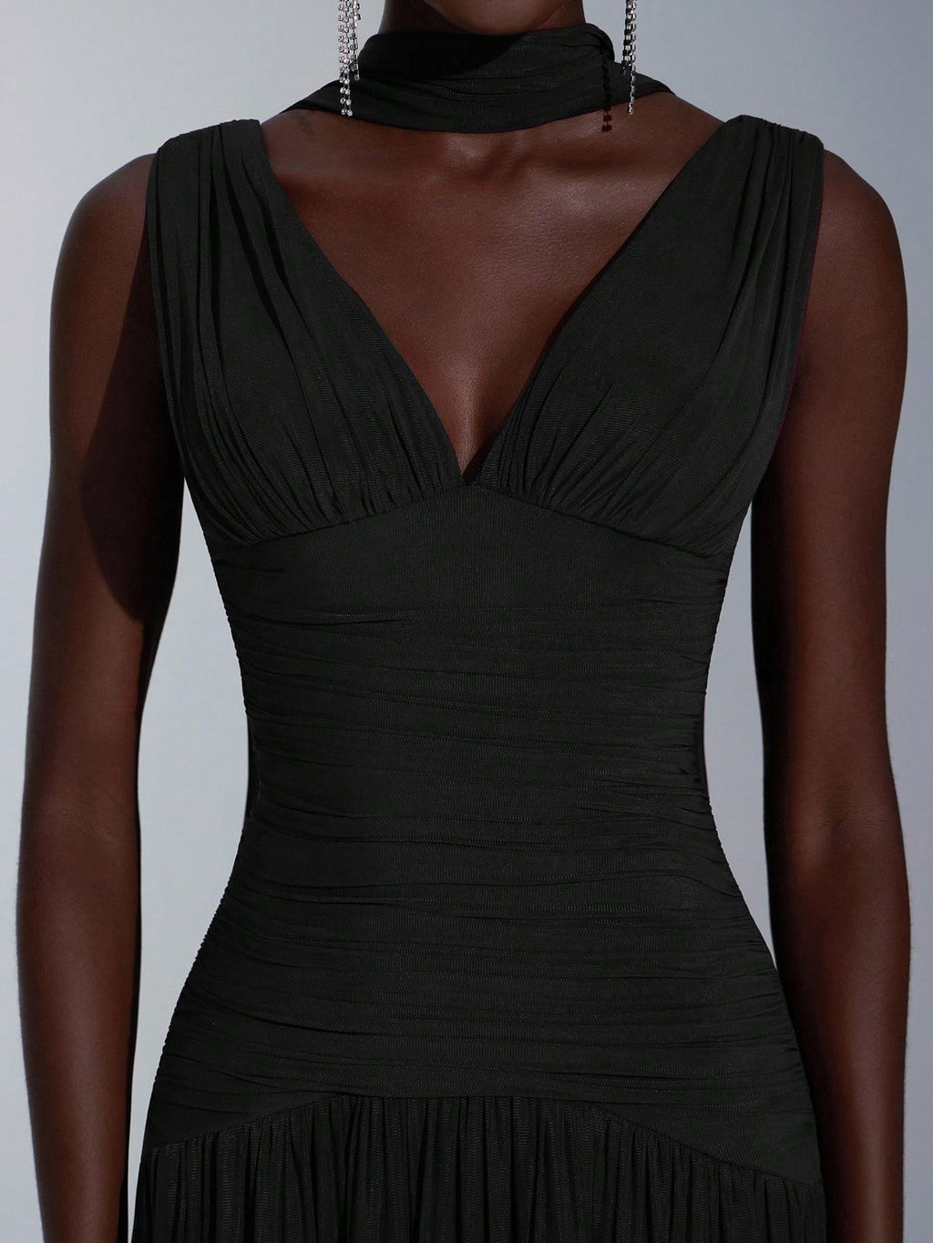 Elitara Elegant Burgundy Glossy Mesh V-Neck Ruched A-Line Skirt With Detachable Chiffon Flounce,Old - image 14