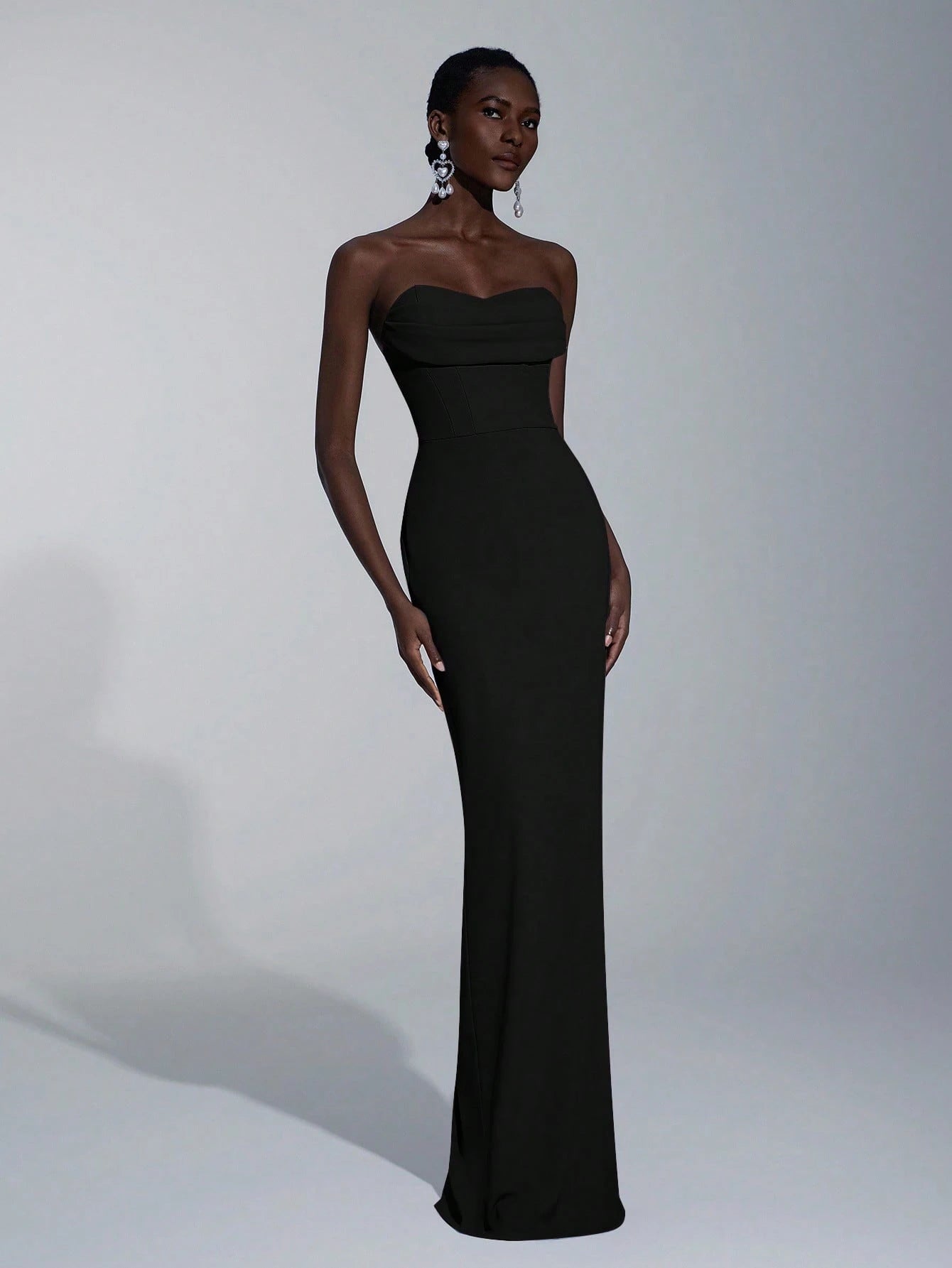 Elitara Elegant Minimalist Split Bandeau Plunging Neckline Fitted Maxi Slit Back Bridesmaid Dress - image 4