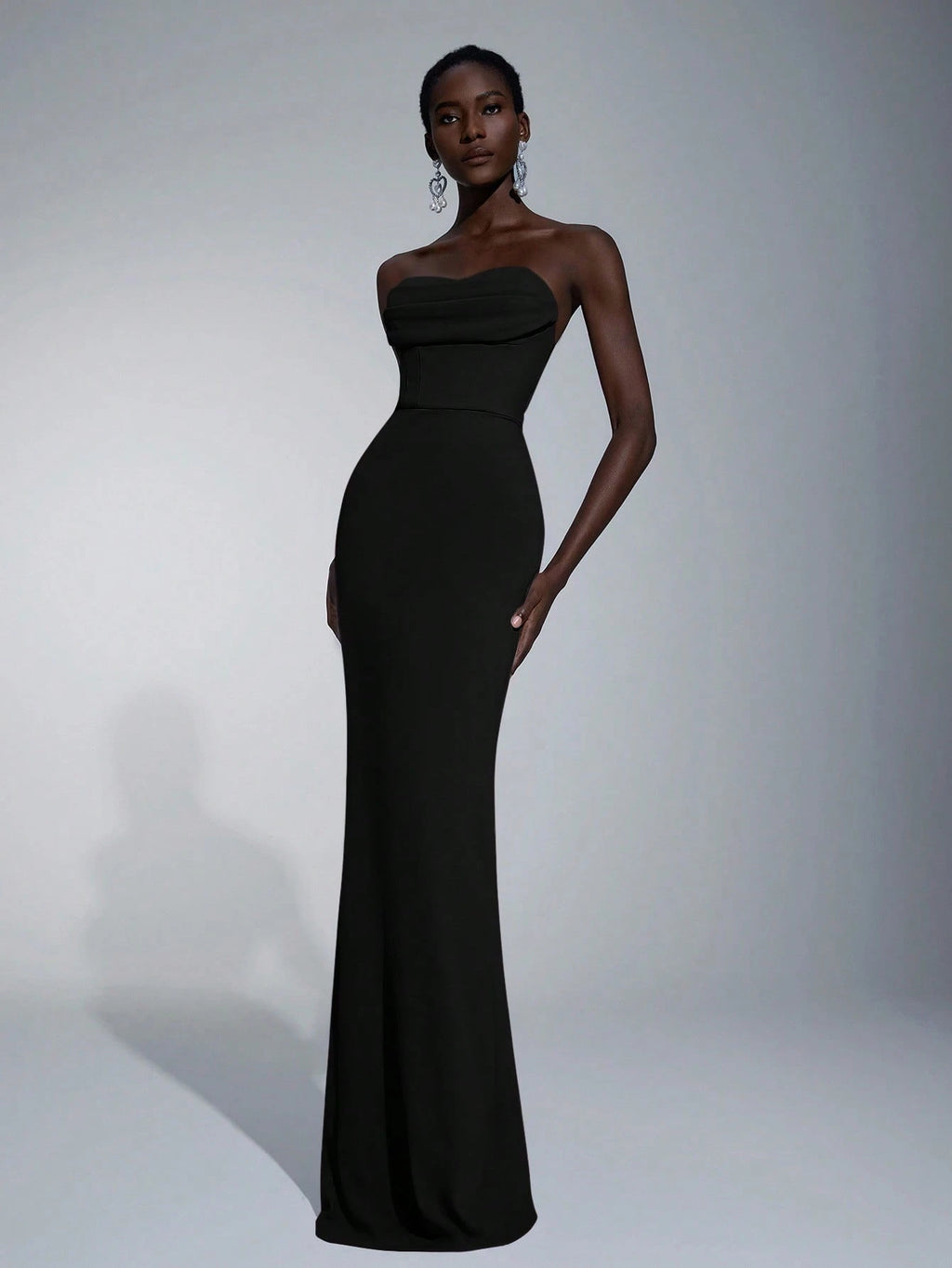Elitara Elegant Minimalist Split Bandeau Plunging Neckline Fitted Maxi Slit Back Bridesmaid Dress - image 7