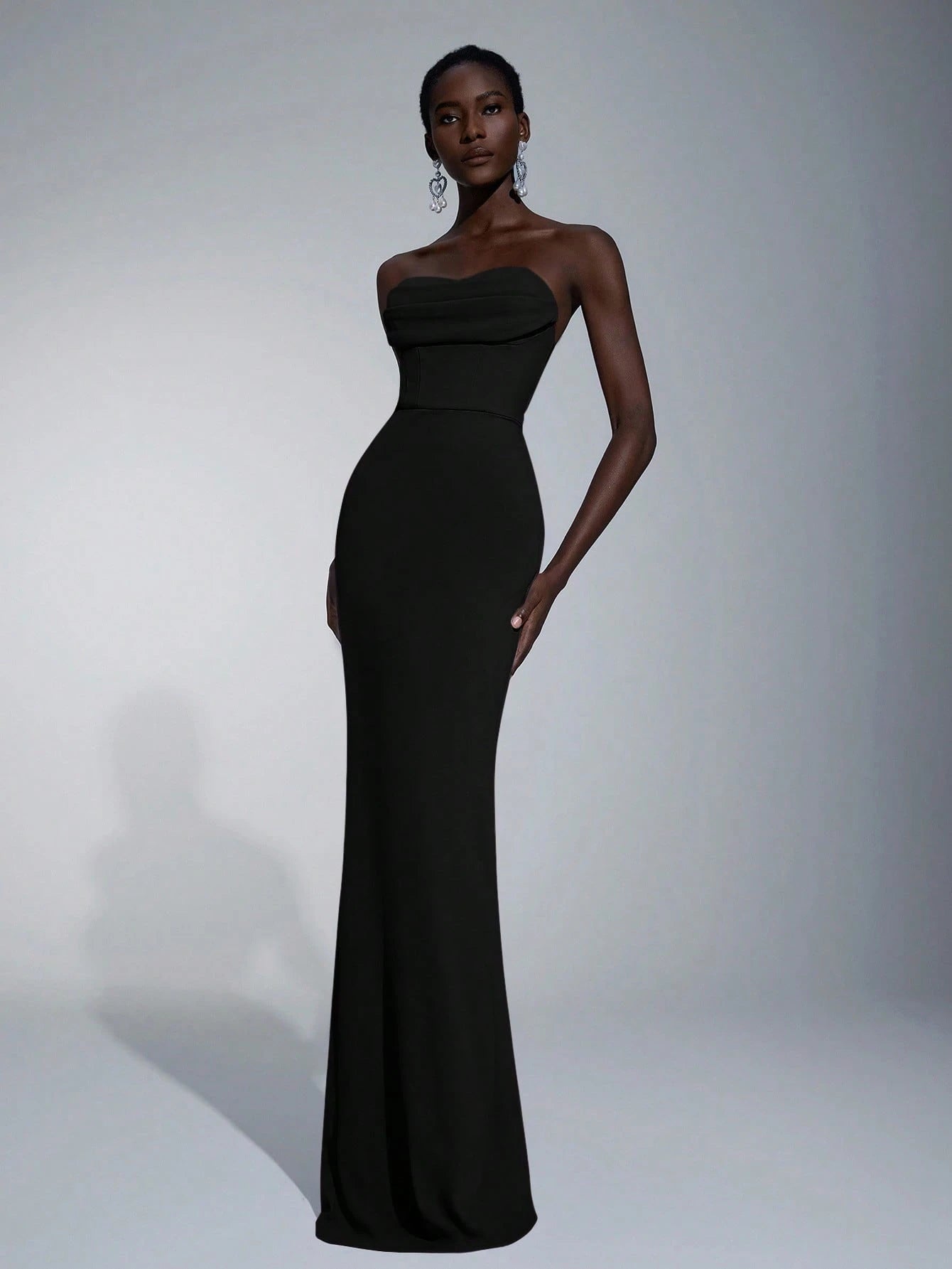 Elitara Elegant Minimalist Split Bandeau Plunging Neckline Fitted Maxi Slit Back Bridesmaid Dress - image 7
