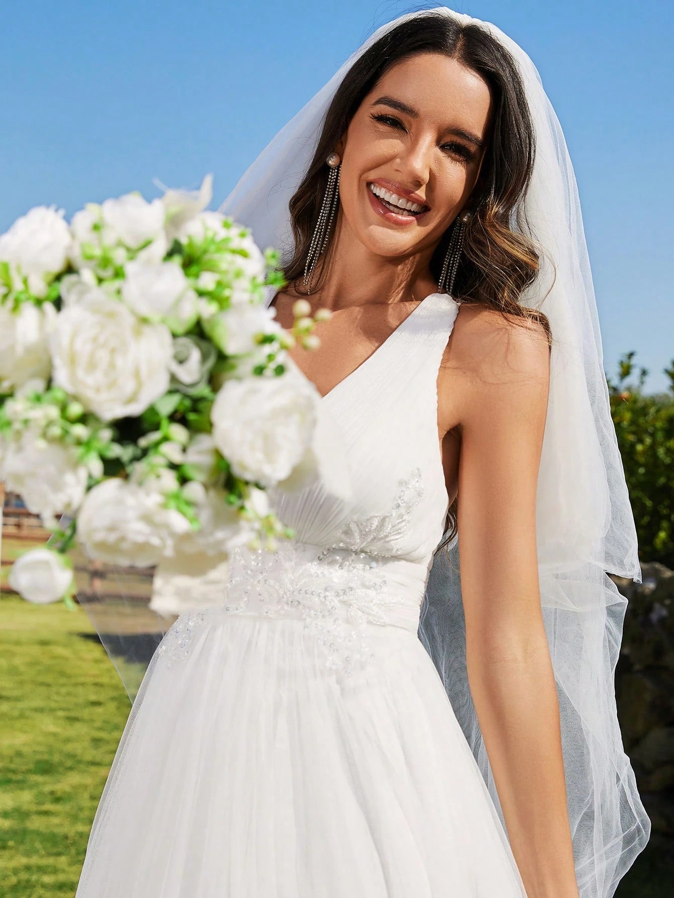 Sleeveless Waist Applique Criss-Cross Backless Tulle Wedding Dress White - image 18