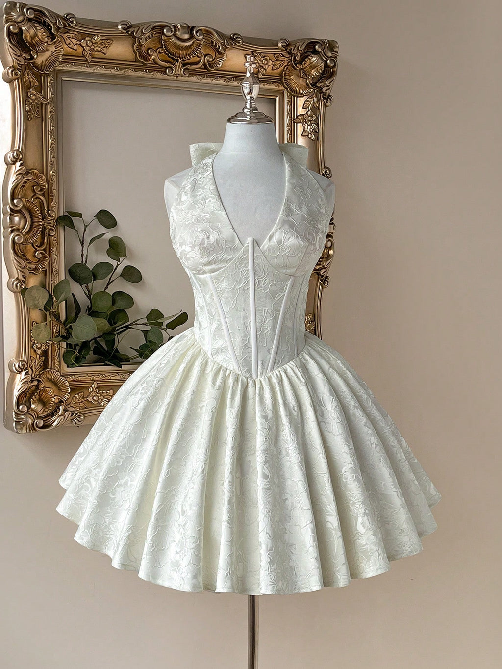 Lovelzi Elegant White Summer Cocktail Formal Wedding Guest Dress,Jacquard Satin Halter Deep V-Neck Mermaid - image 2