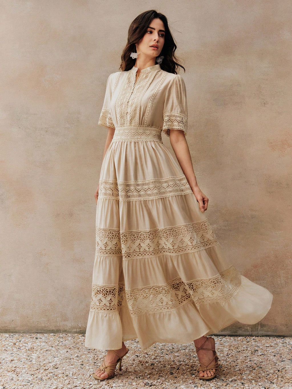 Anewsta Elegant Solid Color Lace Patchwork Round Neck Waist Cinched