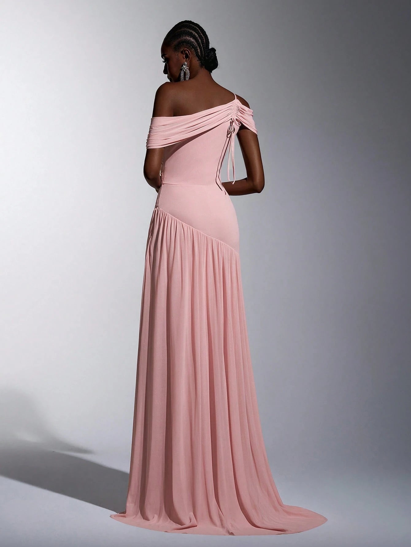 Elitara Elegant Luxurious Elastic Mesh, Handcrafted Metal Decor, Asymmetric Collar Overlay With Ruffle A-Line - image 9