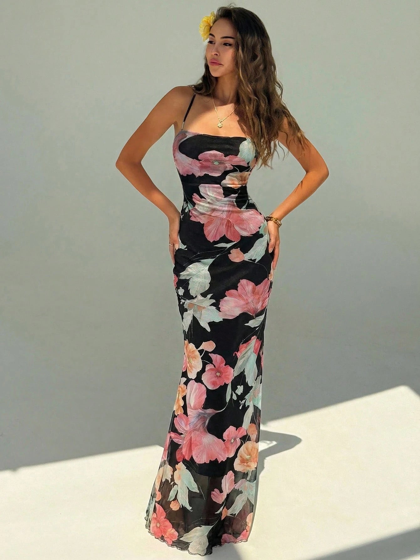 Aloruh Women's Floral Print Dress With Slit Hem, Suitable For