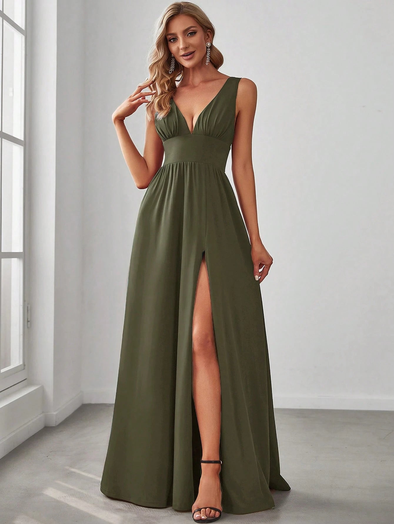 EVERPRETTY Sexy V-Neck Slit Orange Bridesmaid Dress, Elegant Wedding